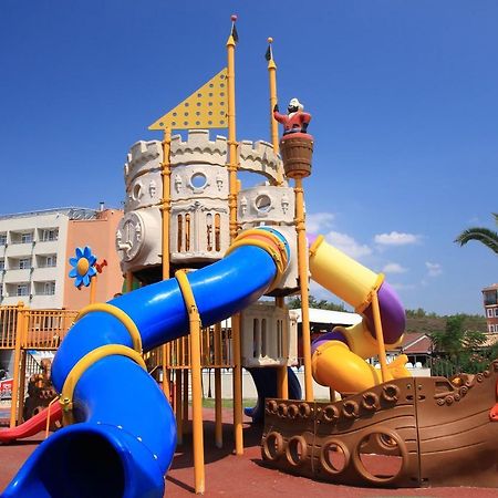 Club Yali Hotels & Resort Ґумулдур Екстер'єр фото