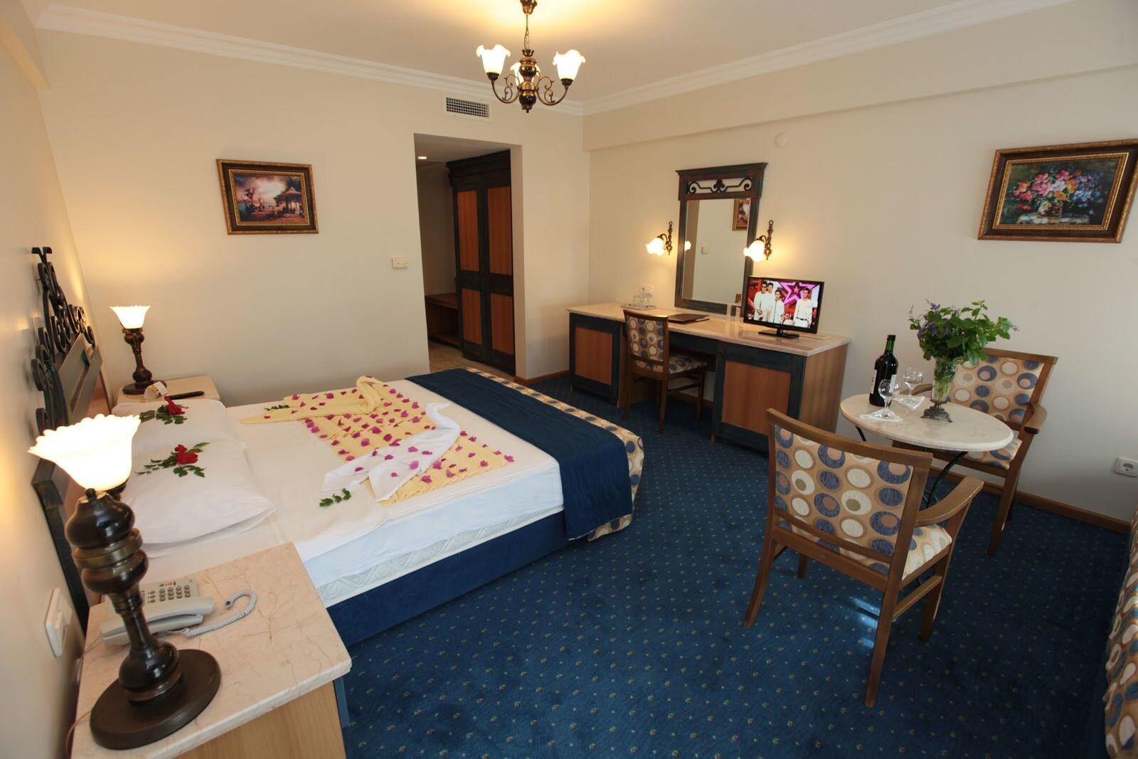 Club Yali Hotels & Resort Ґумулдур Екстер'єр фото