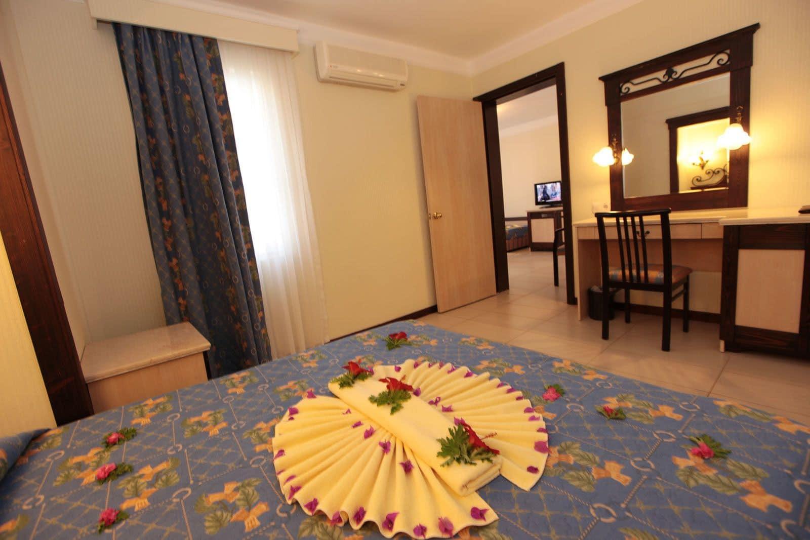 Club Yali Hotels & Resort Ґумулдур Екстер'єр фото