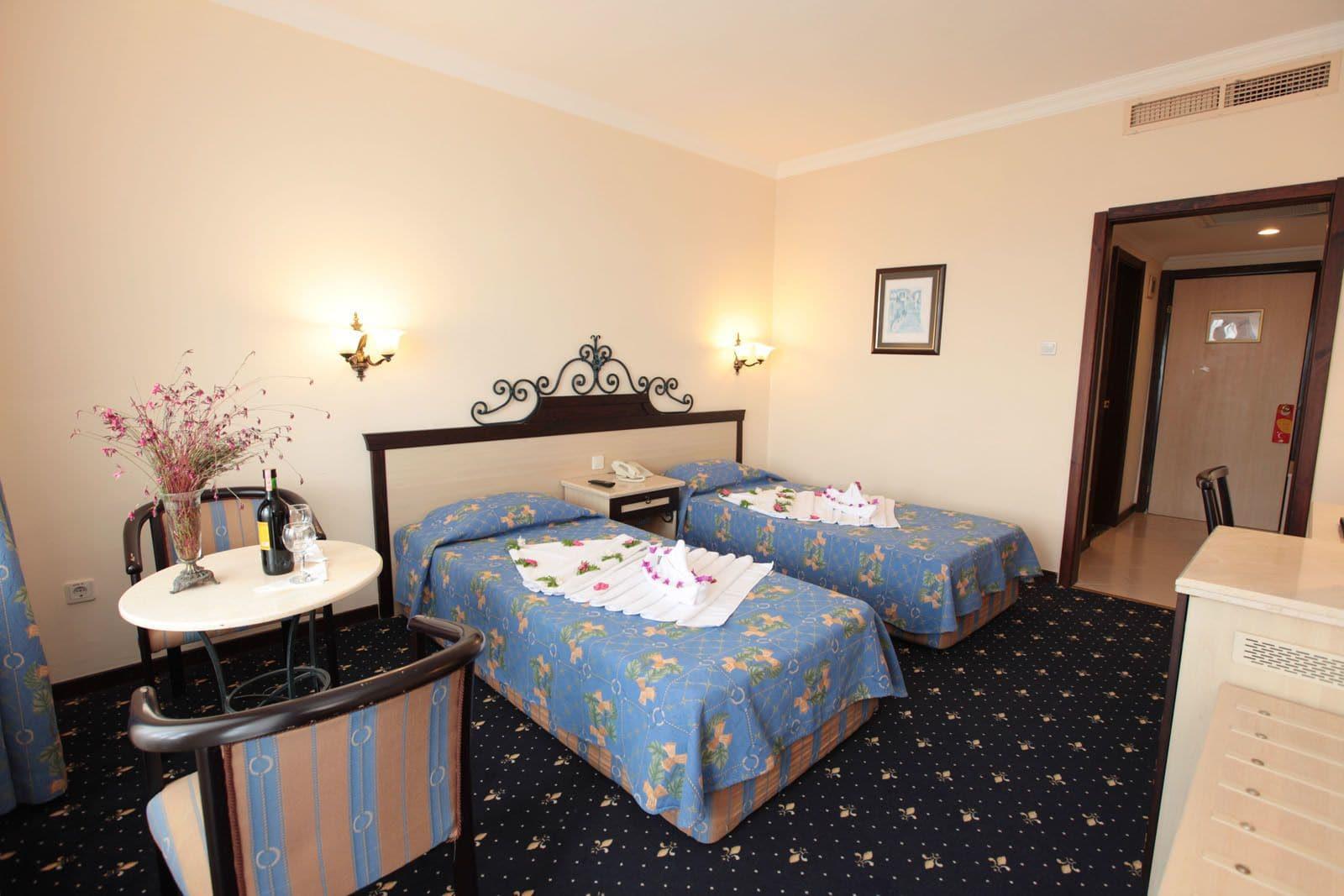 Club Yali Hotels & Resort Ґумулдур Екстер'єр фото