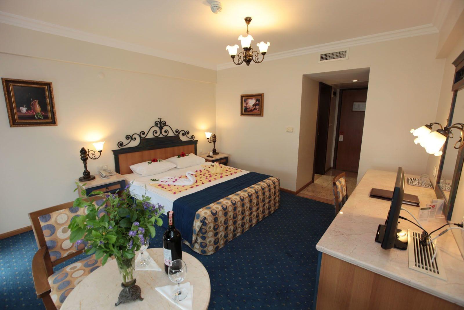 Club Yali Hotels & Resort Ґумулдур Екстер'єр фото