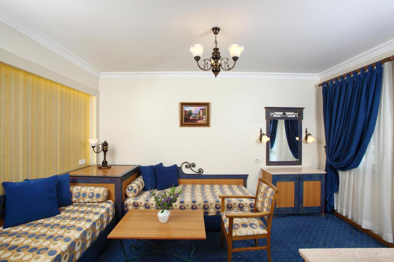 Club Yali Hotels & Resort Ґумулдур Екстер'єр фото